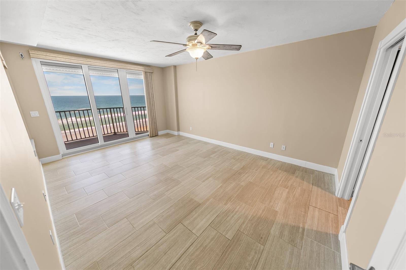 TOWERS AT PONCE INLET TOWER 07 CONDO - Residential