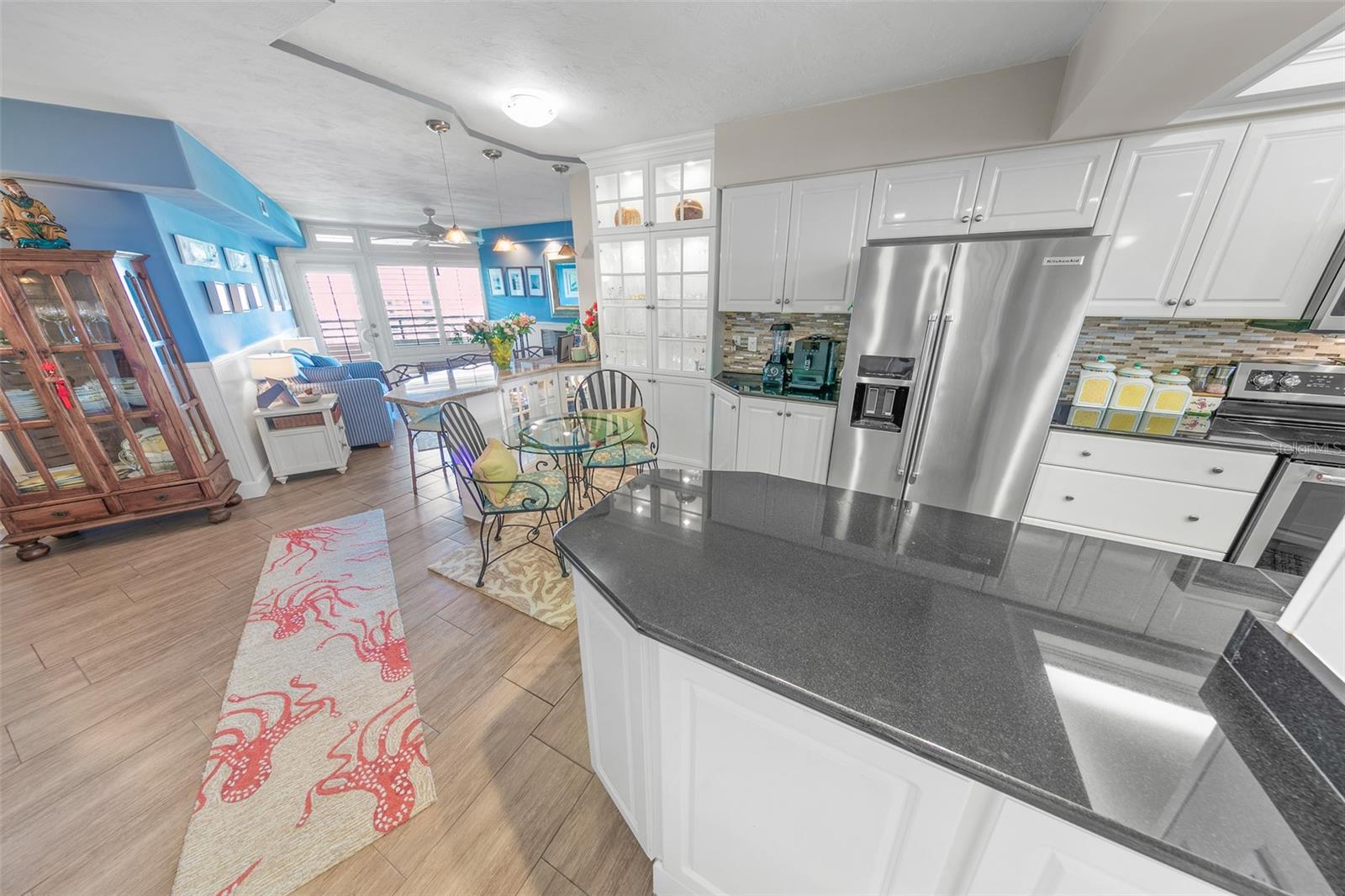 TOWERS AT PONCE INLET TOWER 07 CONDO - Residential