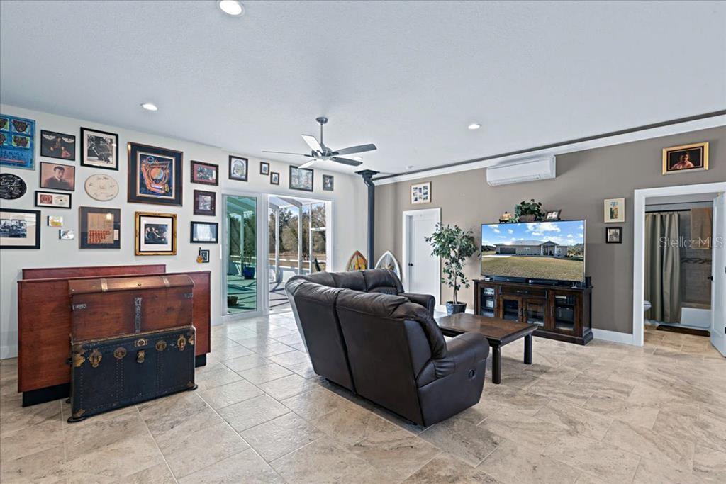 5300 NW 52ND COURT