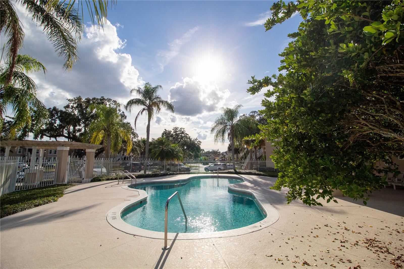 OSPREY COVE AT THE OAKS A CONDO PHASE X 1902/856 U - Residential