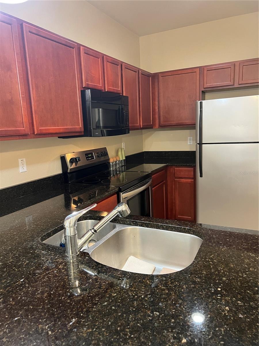 2942 SW 35TH PLACE 29