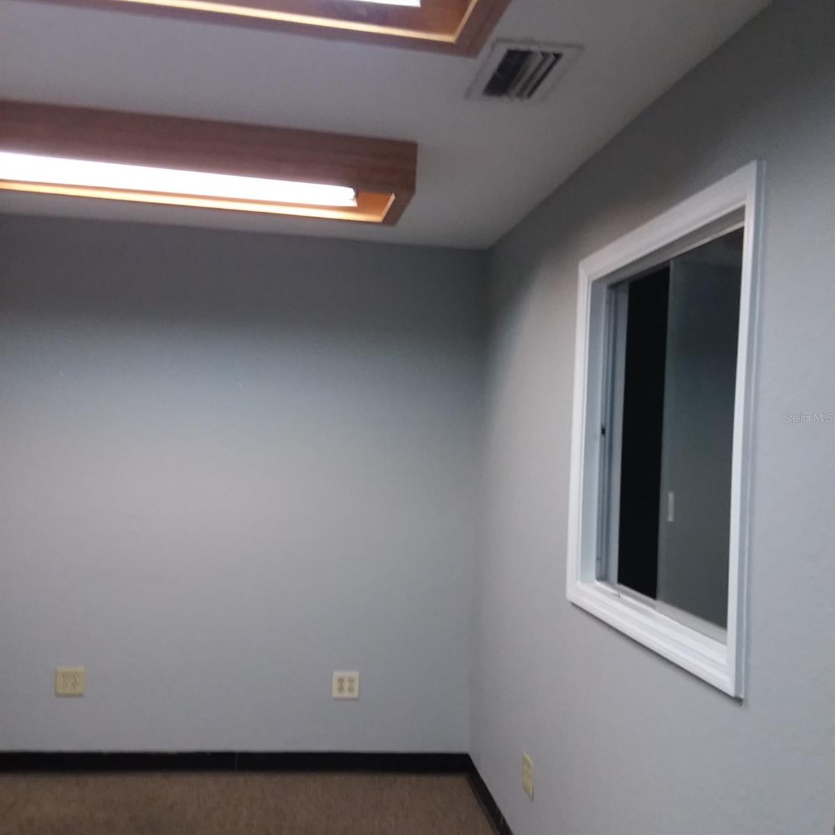 G S MAYO SUB/SILVER SPGS PARK - Commercial Lease