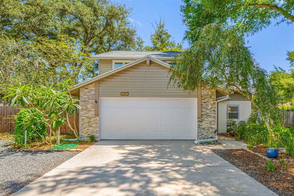 Photo of 23907 Lake Bark Court, Lutz, FL 33559 (MLS # TB8499561)