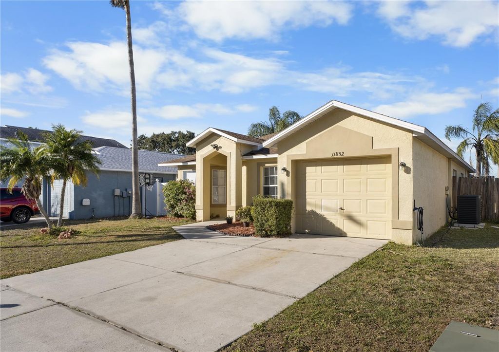 Photo of 11852 Lark Song Loop, Riverview, FL 33579 (MLS # TB8472932)