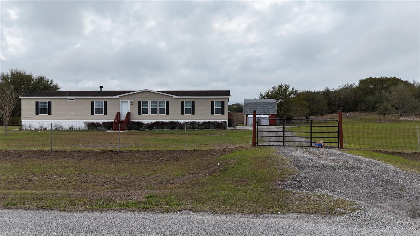 8009 SERGEANT PEPPER DR