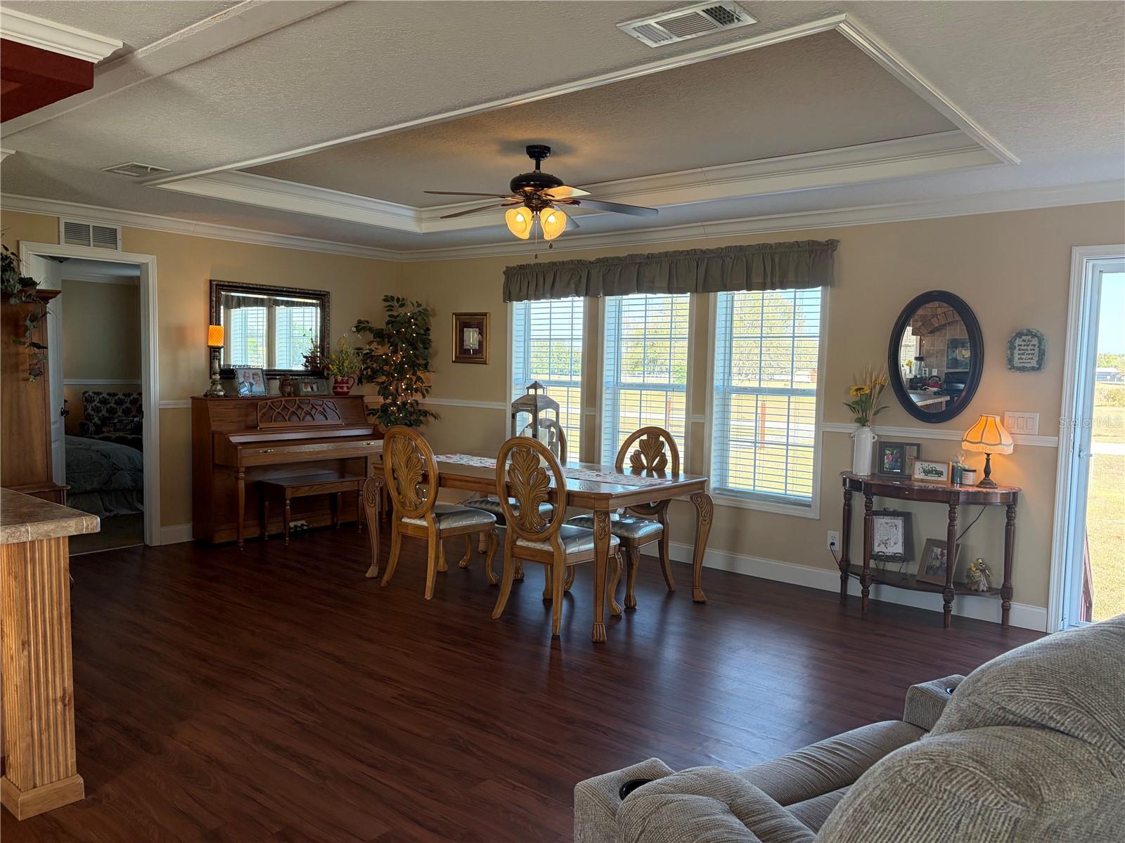 BLUE SPRING LAKE SUB - Residential