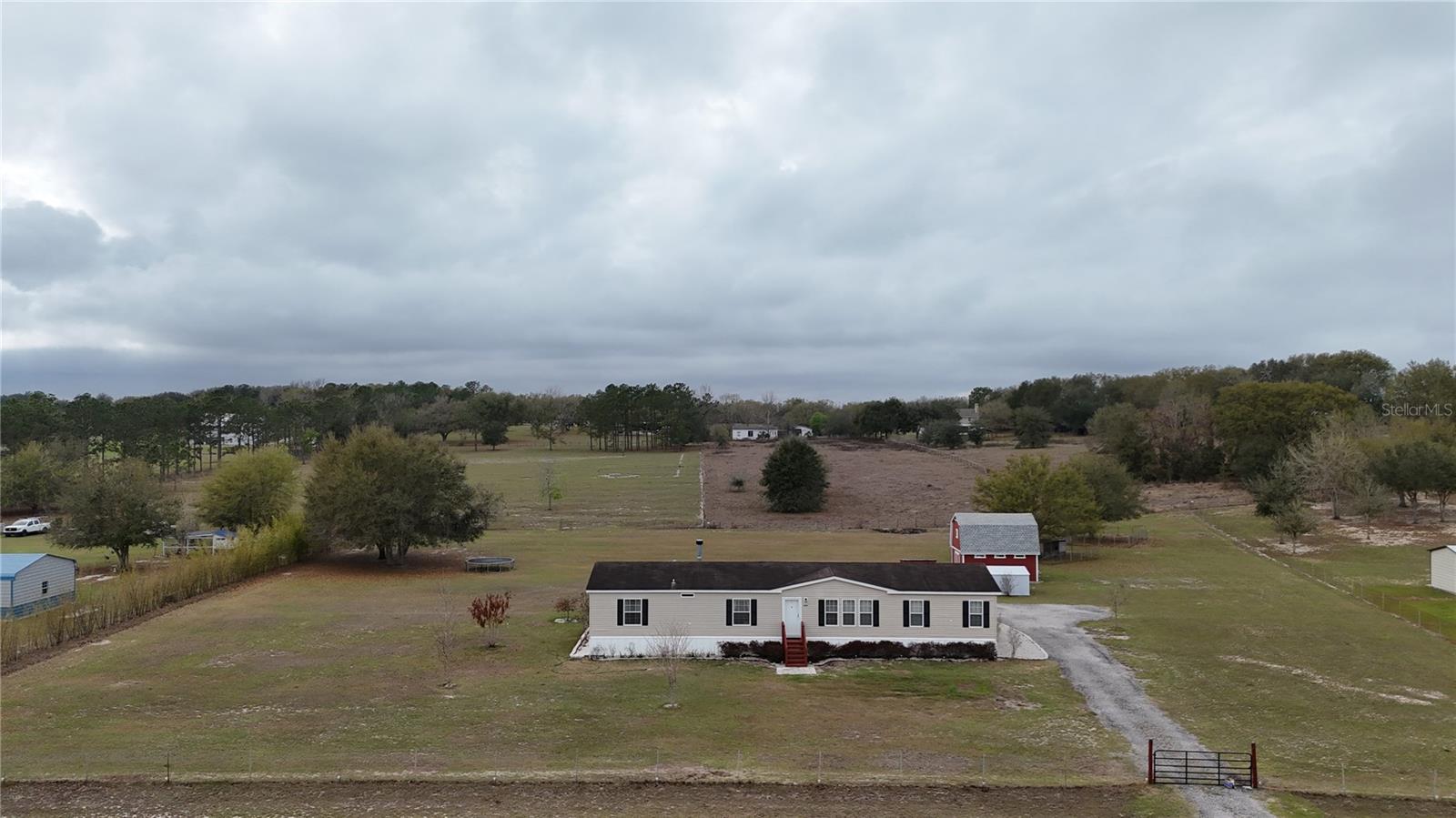 BLUE SPRING LAKE SUB - Residential