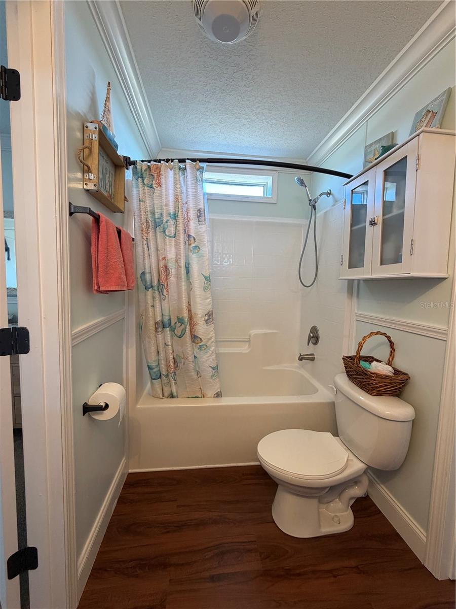 BLUE SPRING LAKE SUB - Residential