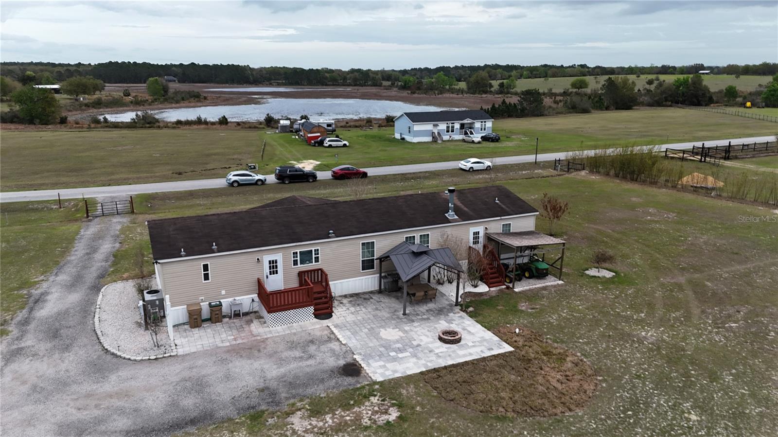 BLUE SPRING LAKE SUB - Residential