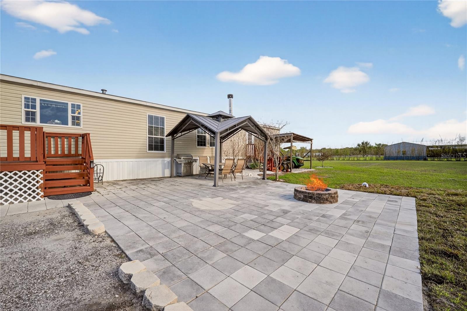 BLUE SPRING LAKE SUB - Residential