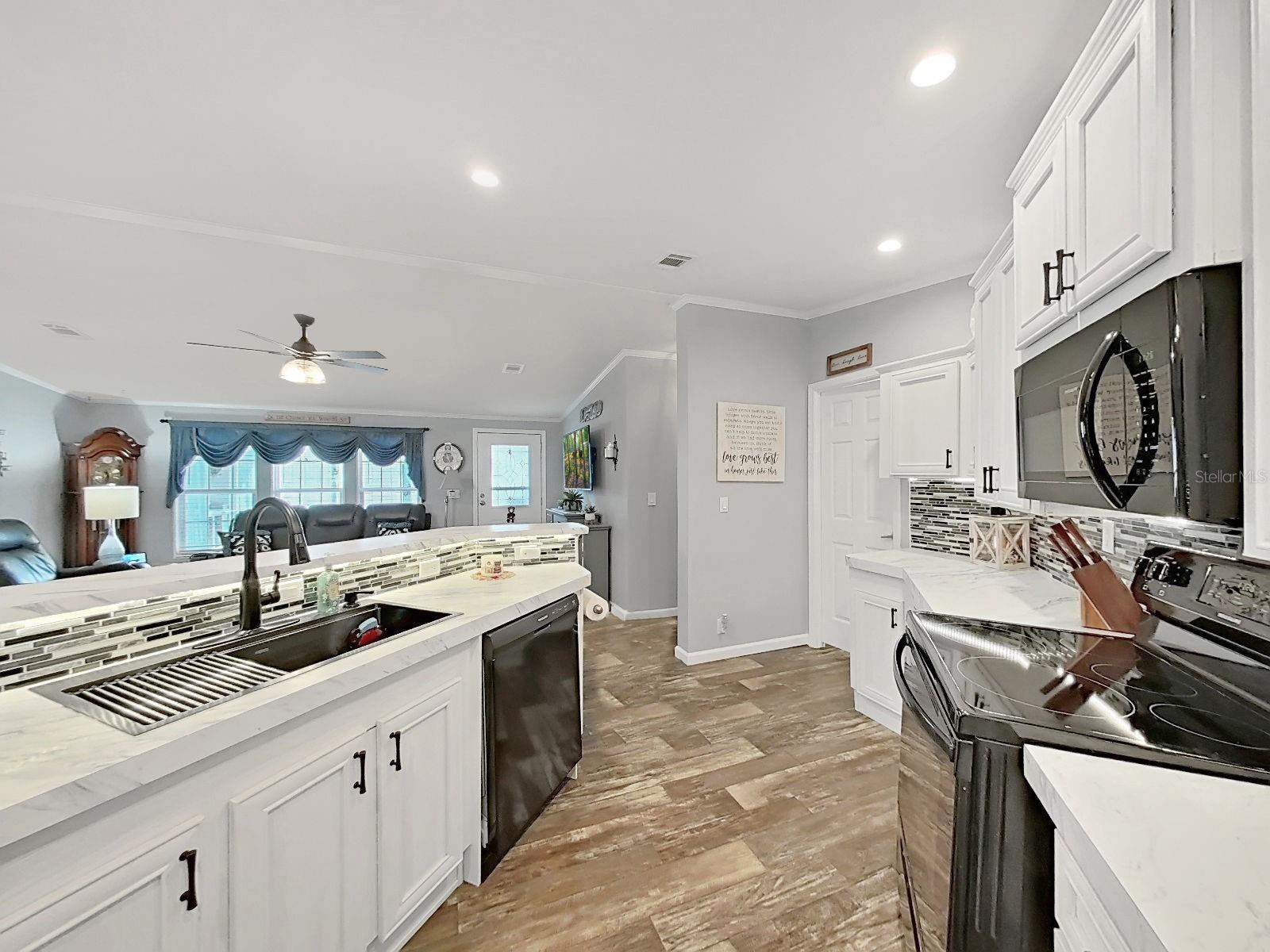 HIGH POINT MH SUB - Residential