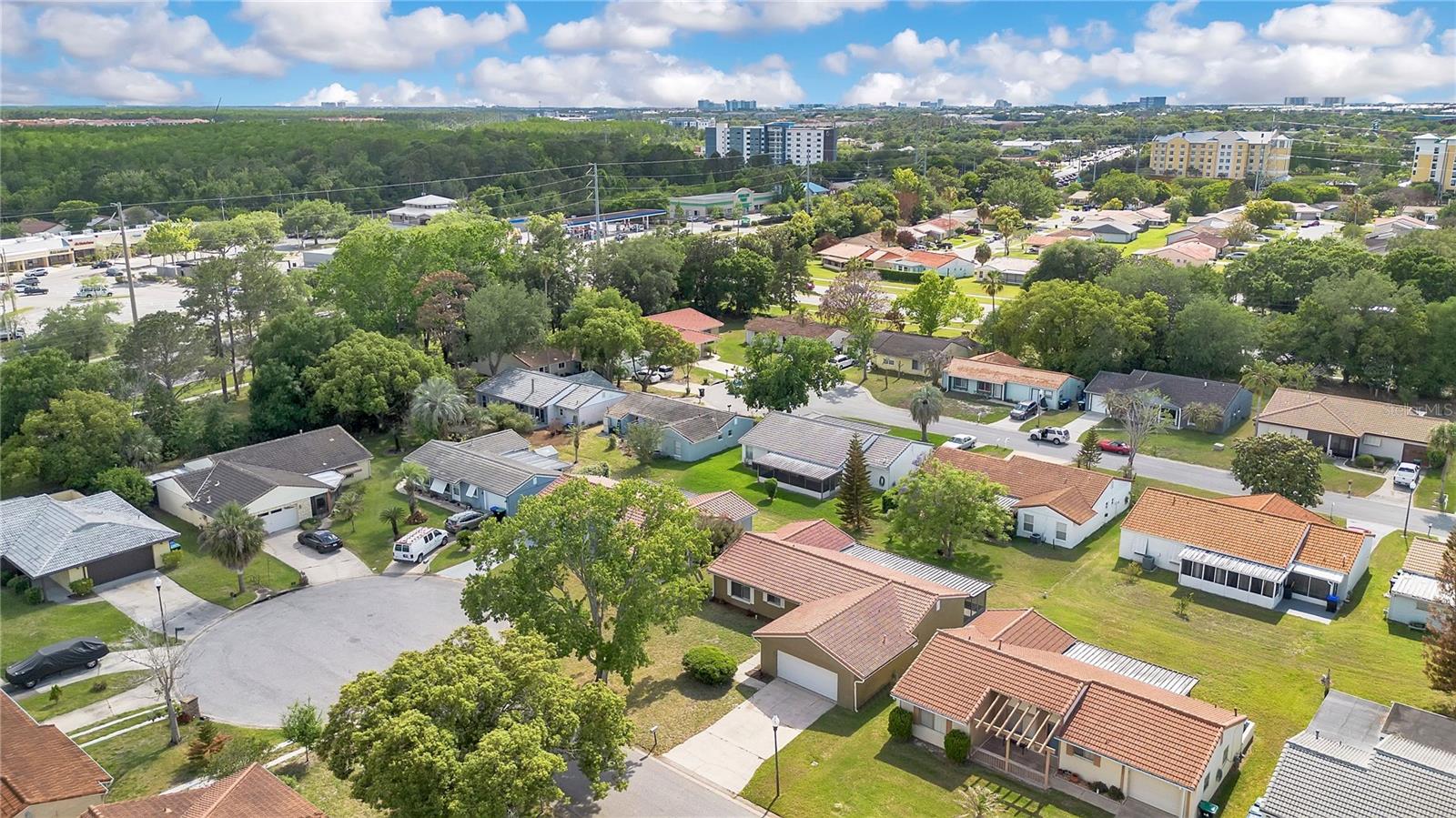 WINDMILL POINTE - Residential