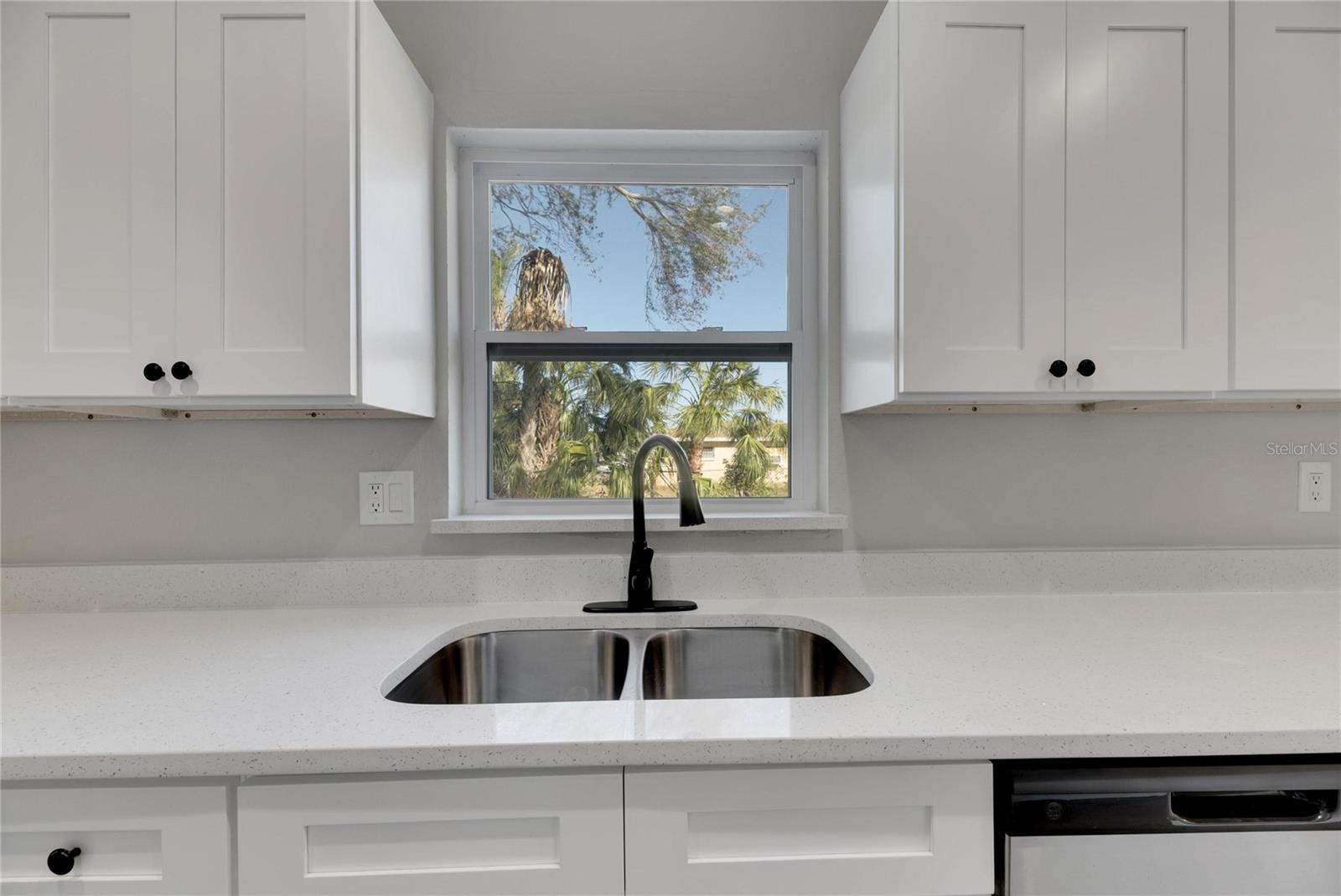 APOLLO BEACH UNIT ONE PT ONE - Residential