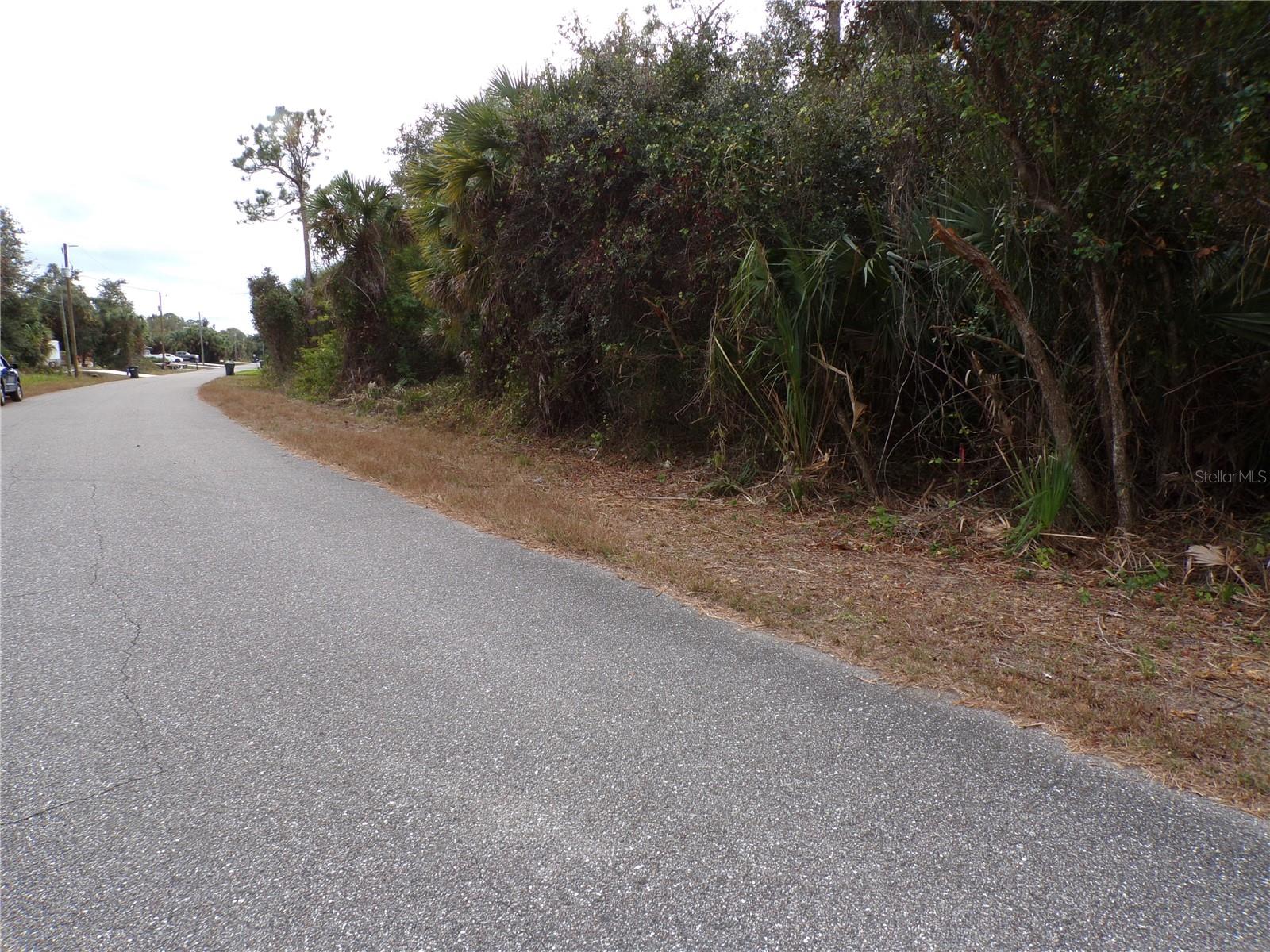 PORT CHARLOTTE SUB 12 - Land