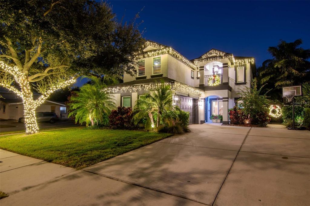 Photo of 3902 S Drexel Avenue, Tampa, FL 33611 (MLS # TB8448846)