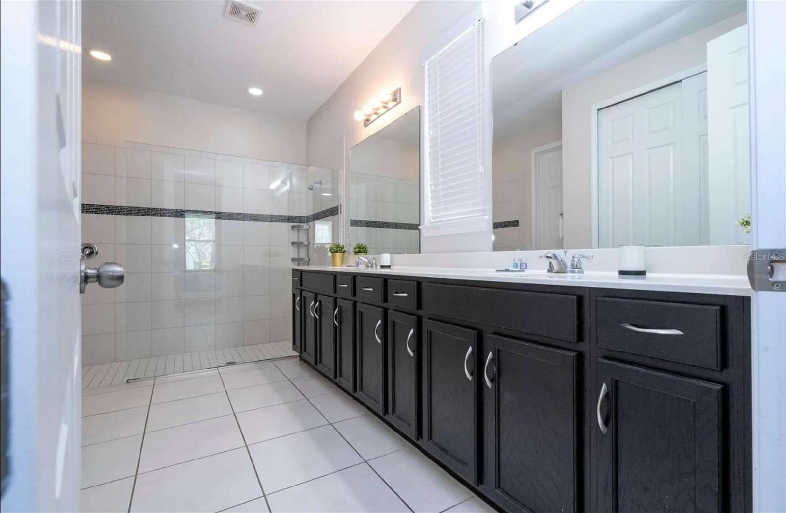 SOLARA RESORT - Residential