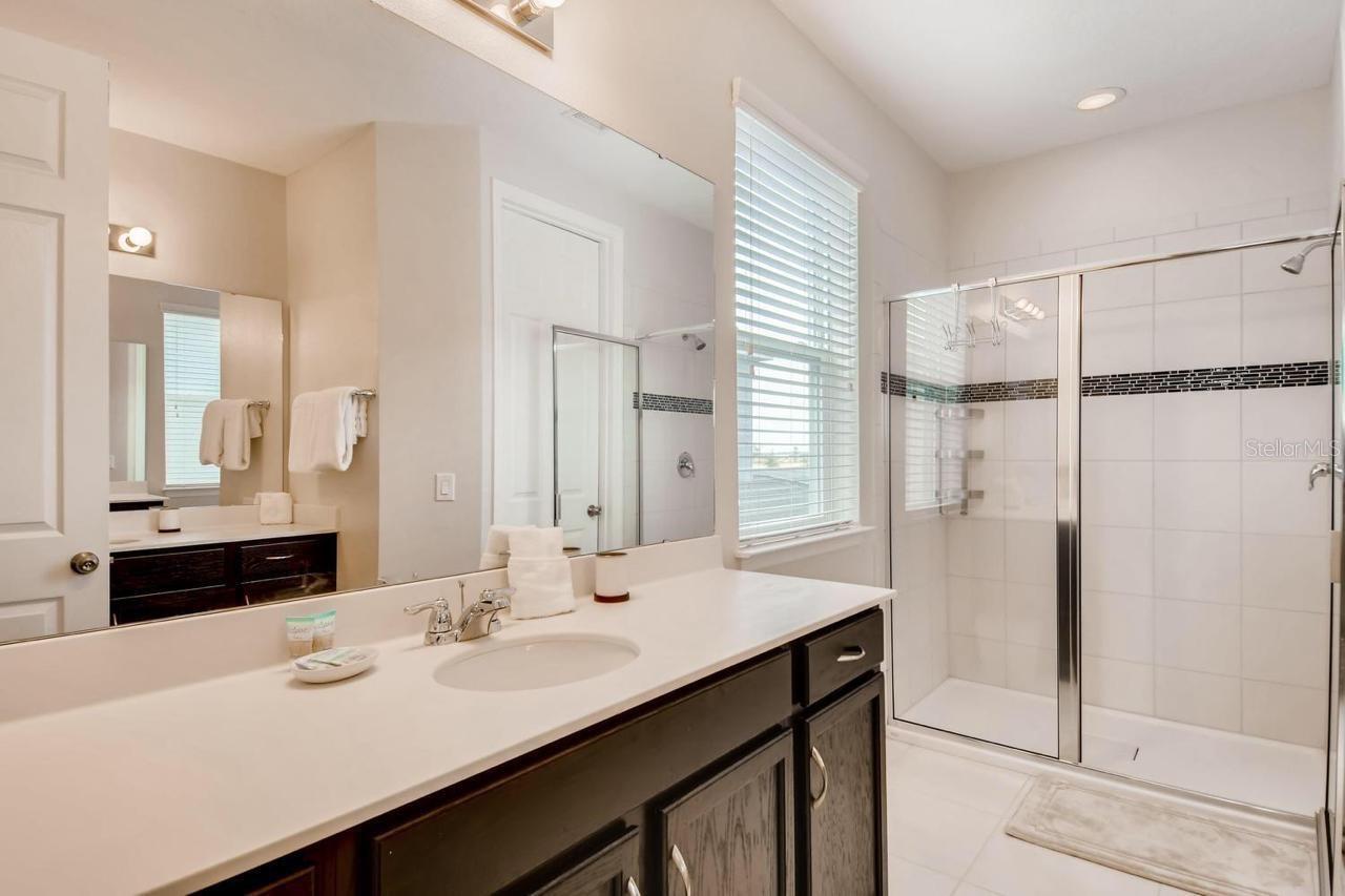 SOLARA RESORT - Residential