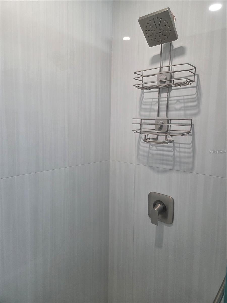 VENDOME VILLAGE - Residential