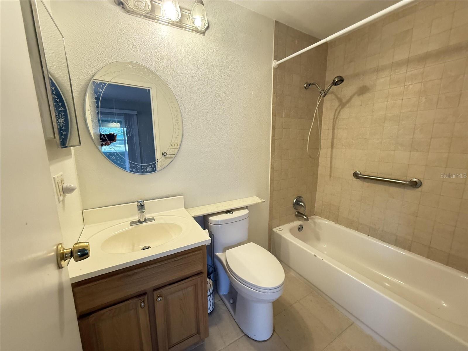 CAMBRIDGE H CONDO - Residential Lease