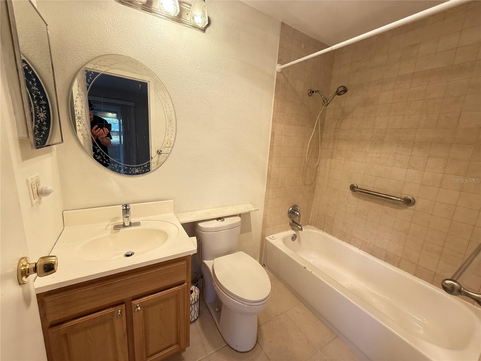 CAMBRIDGE H CONDO - Residential Lease