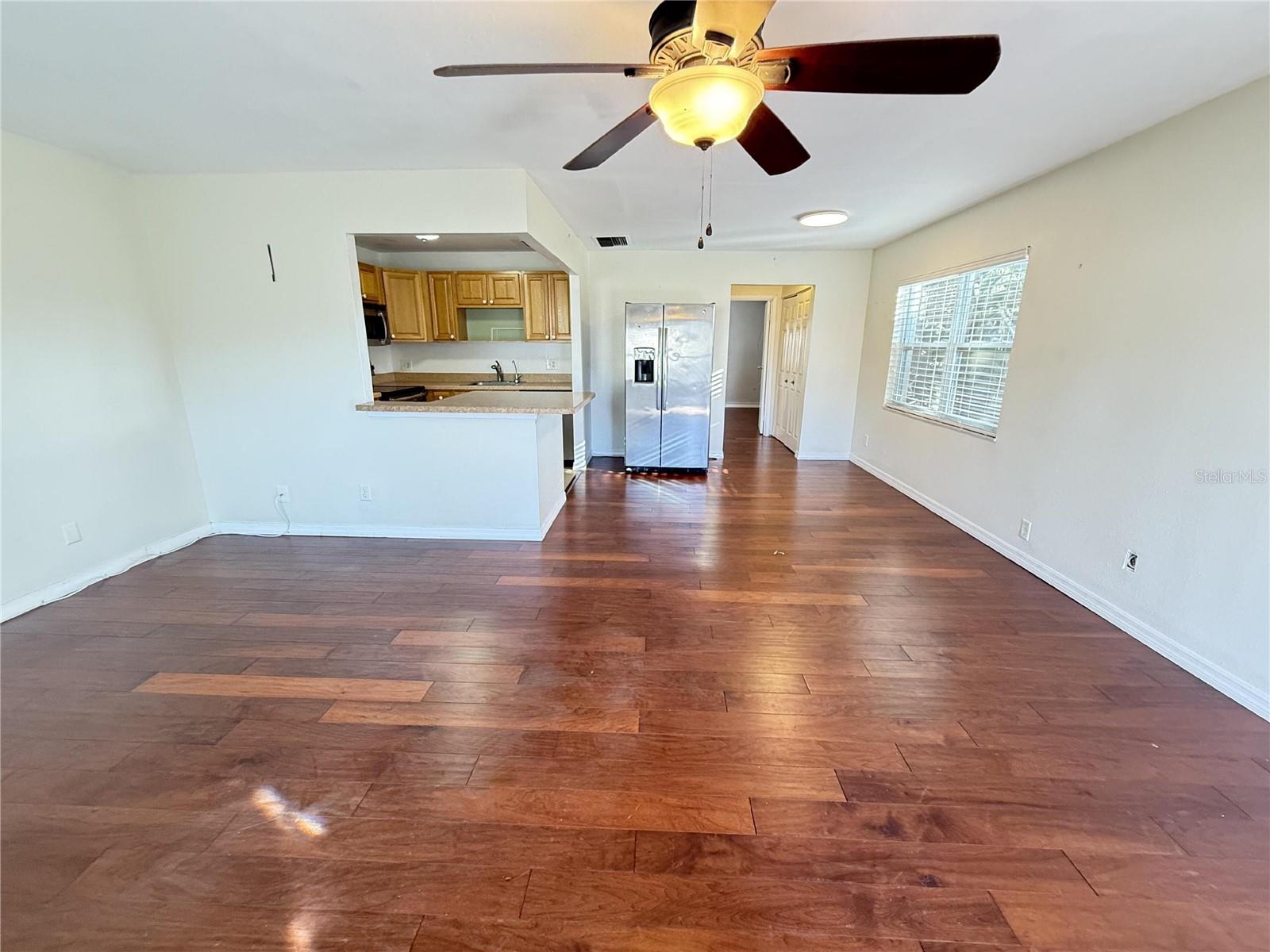 CAMBRIDGE H CONDO - Residential Lease