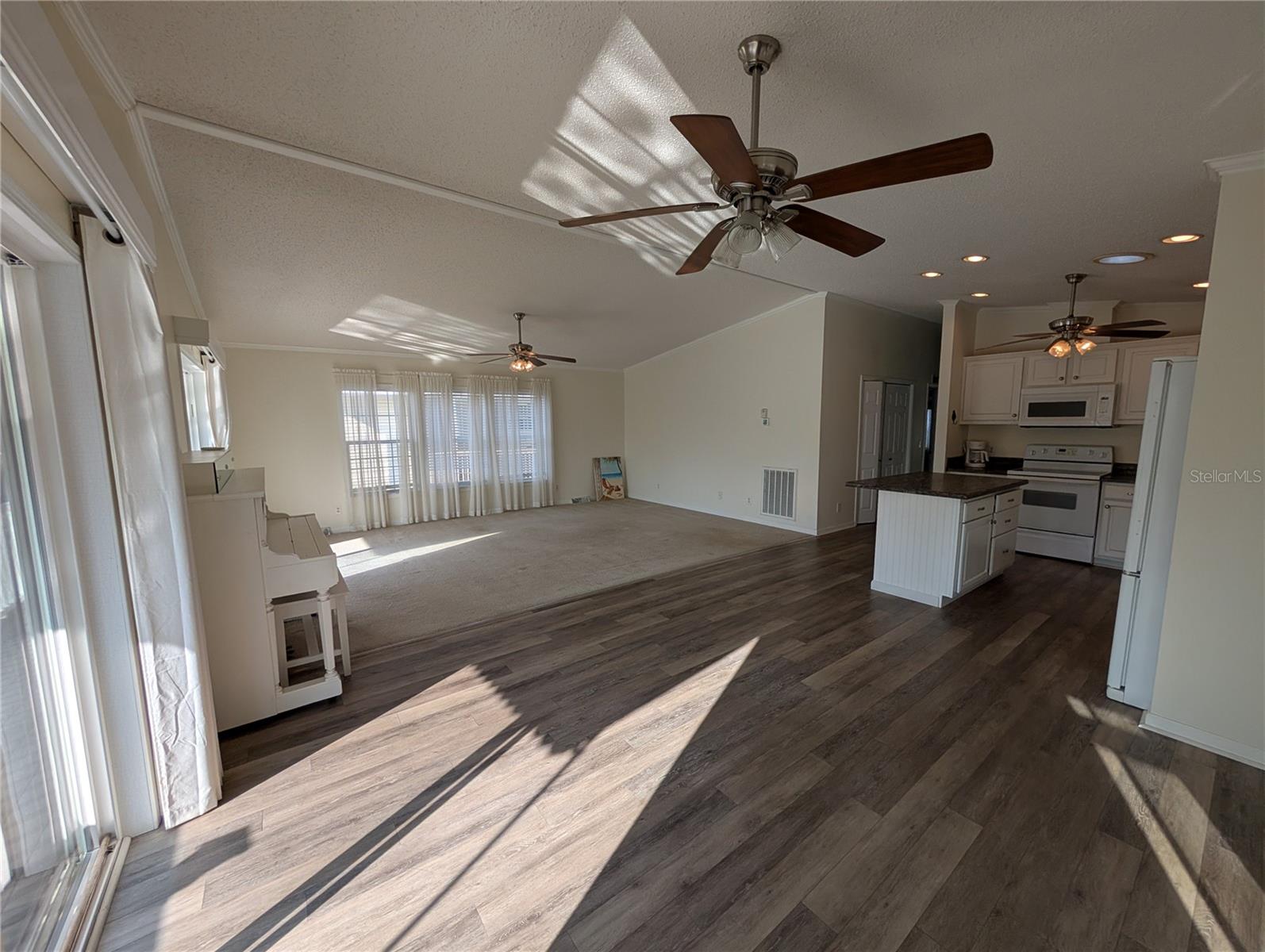 RIVER FOREST MOBILE HOME PARK - Residential