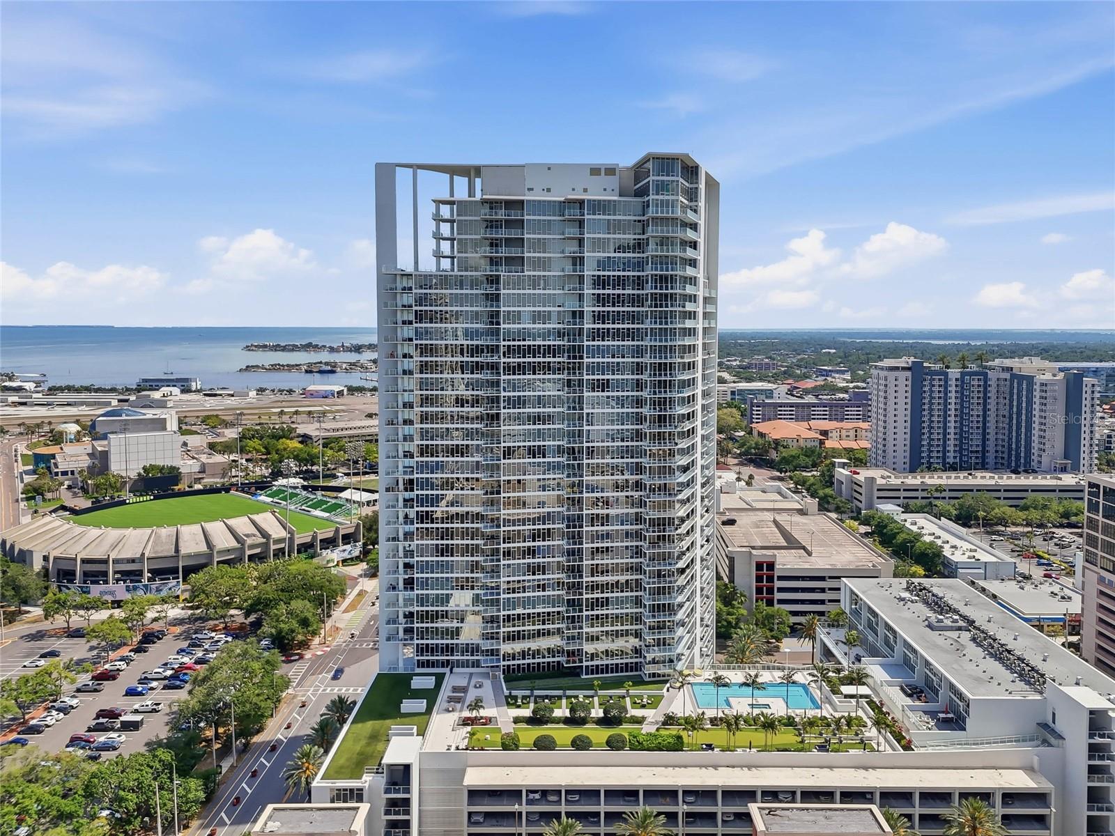 SIGNATURE PLACE CONDO - Residential