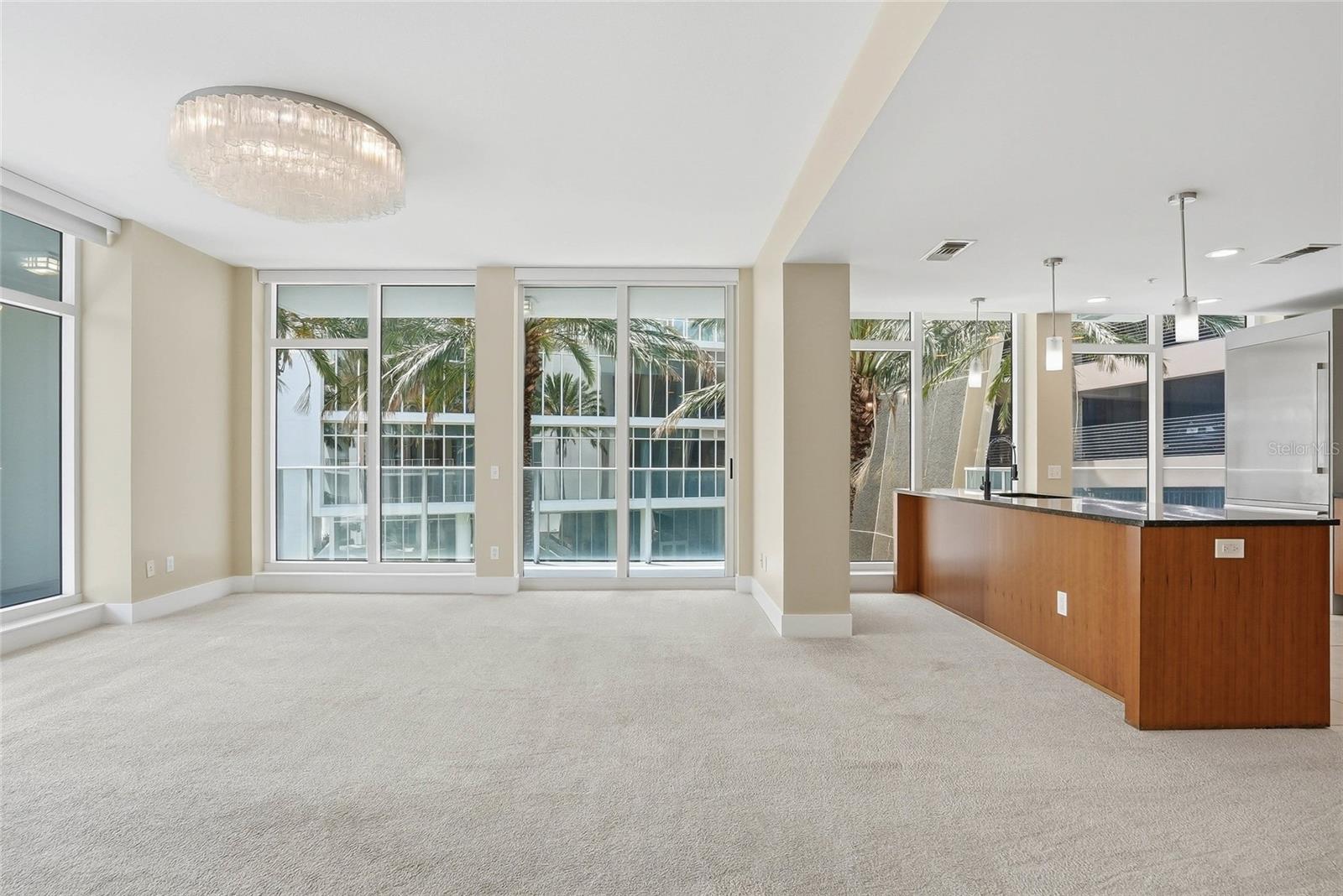 SIGNATURE PLACE CONDO - Residential