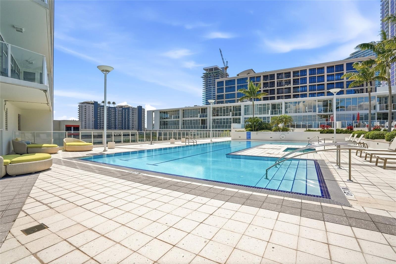 SIGNATURE PLACE CONDO - Residential