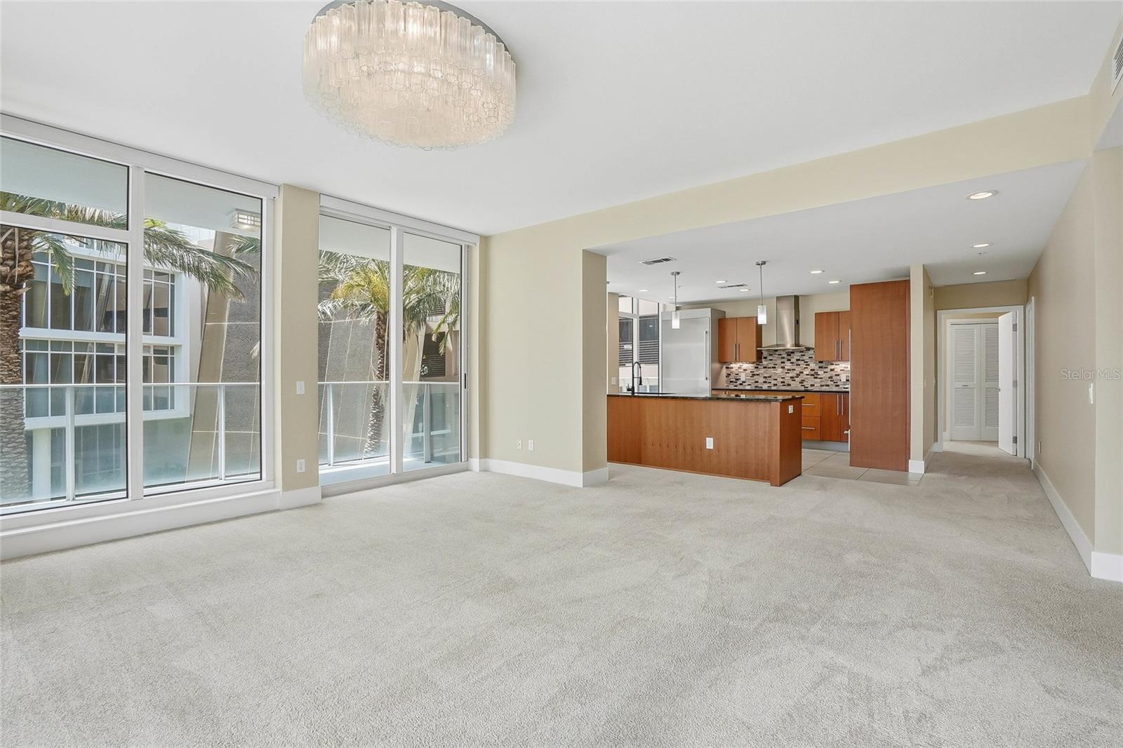 SIGNATURE PLACE CONDO - Residential
