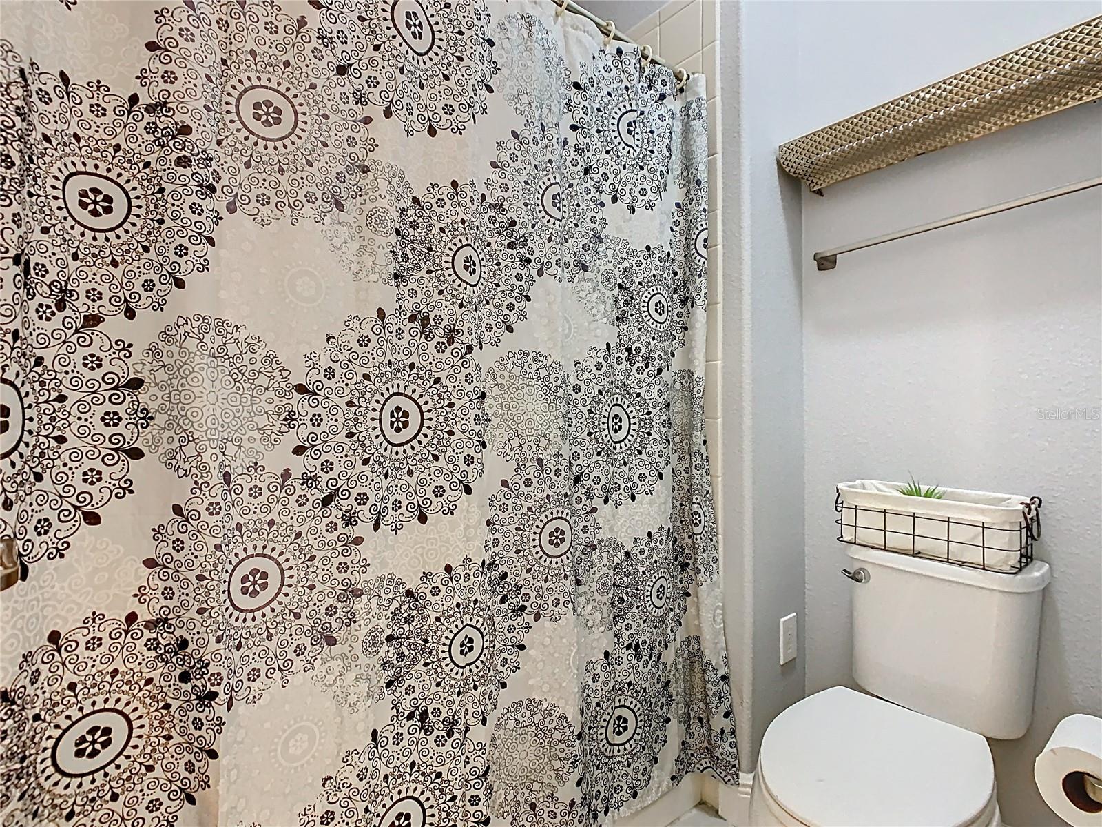 BELLALAGO PH B-2 - Residential