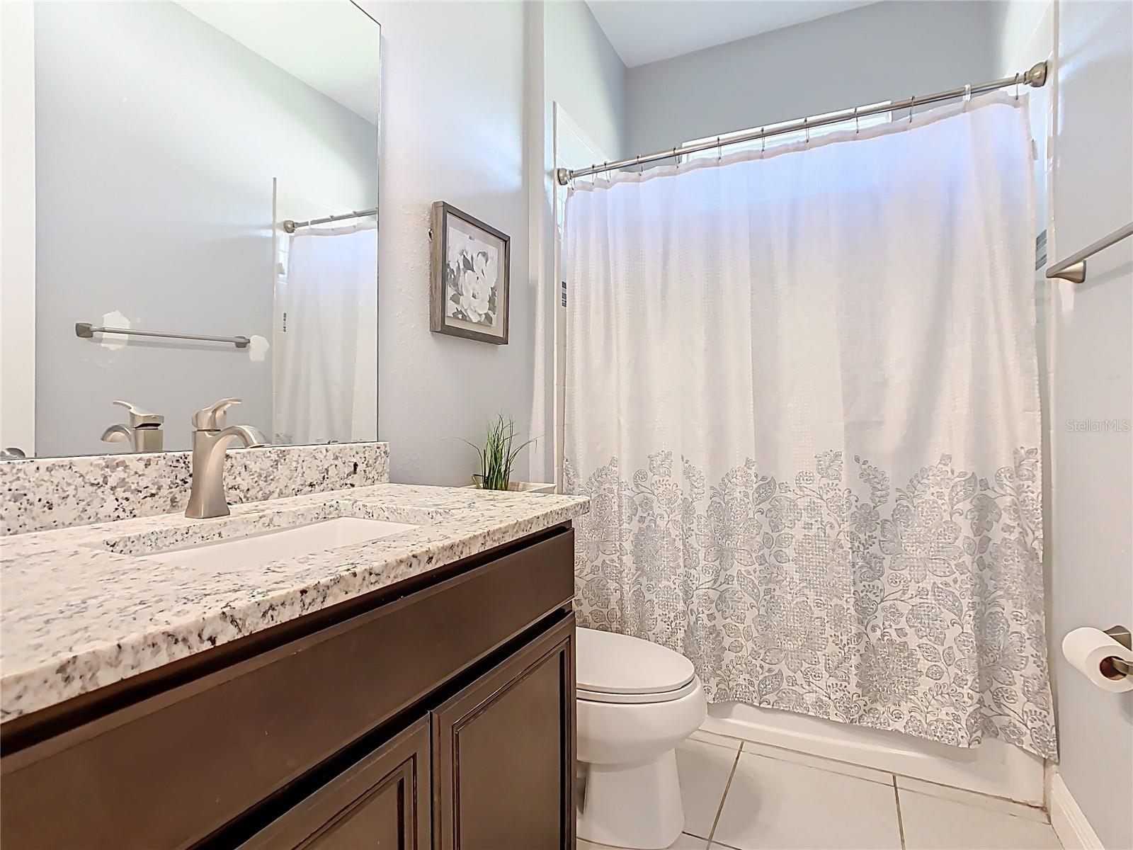 BELLALAGO PH B-2 - Residential