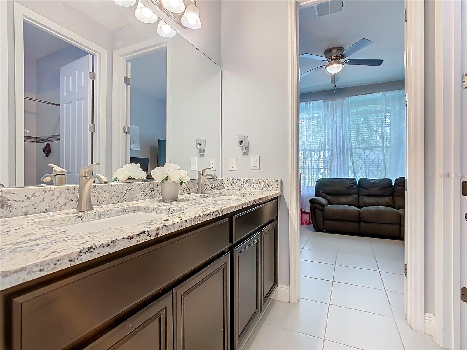 BELLALAGO PH B-2 - Residential