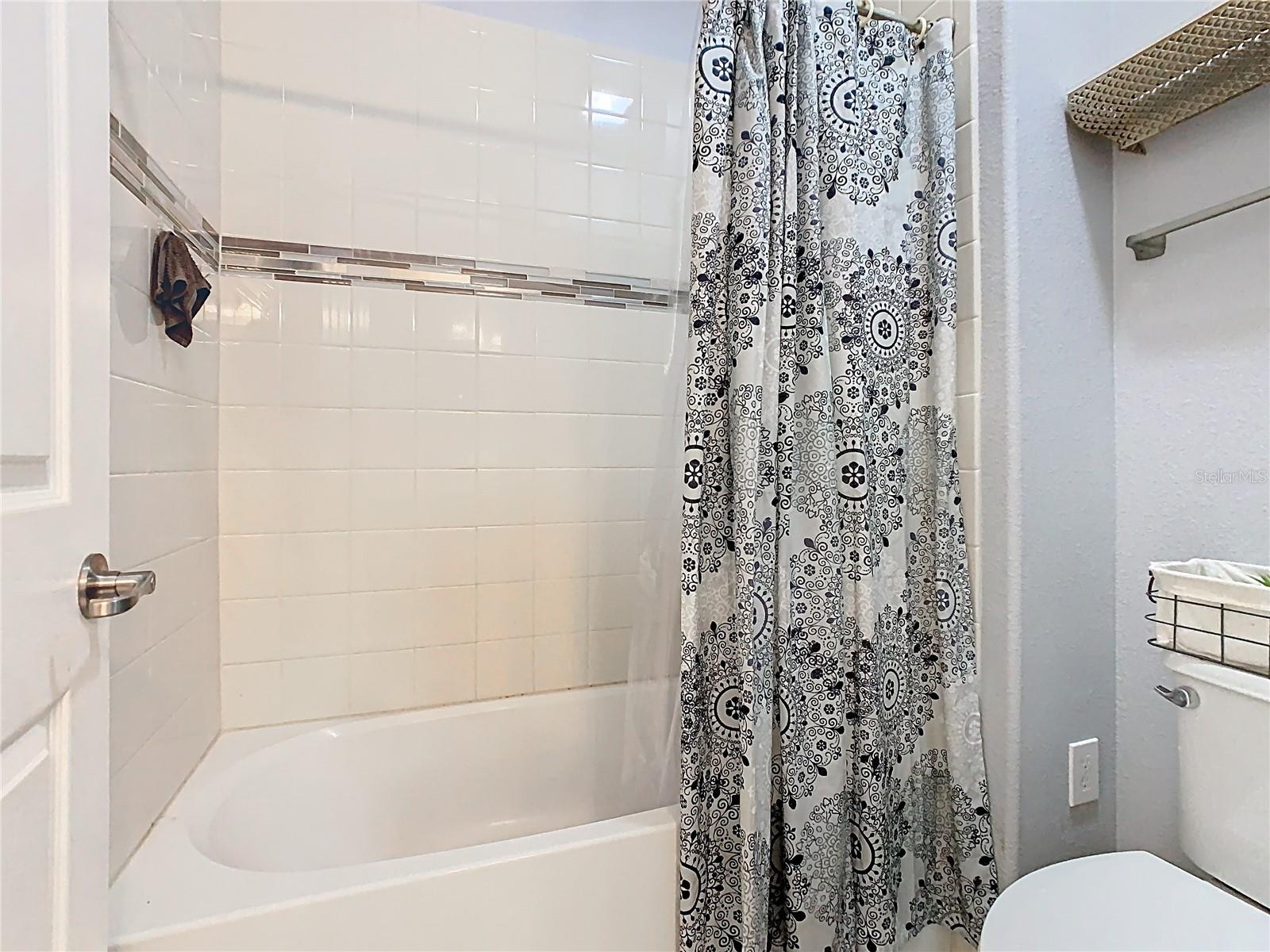 BELLALAGO PH B-2 - Residential