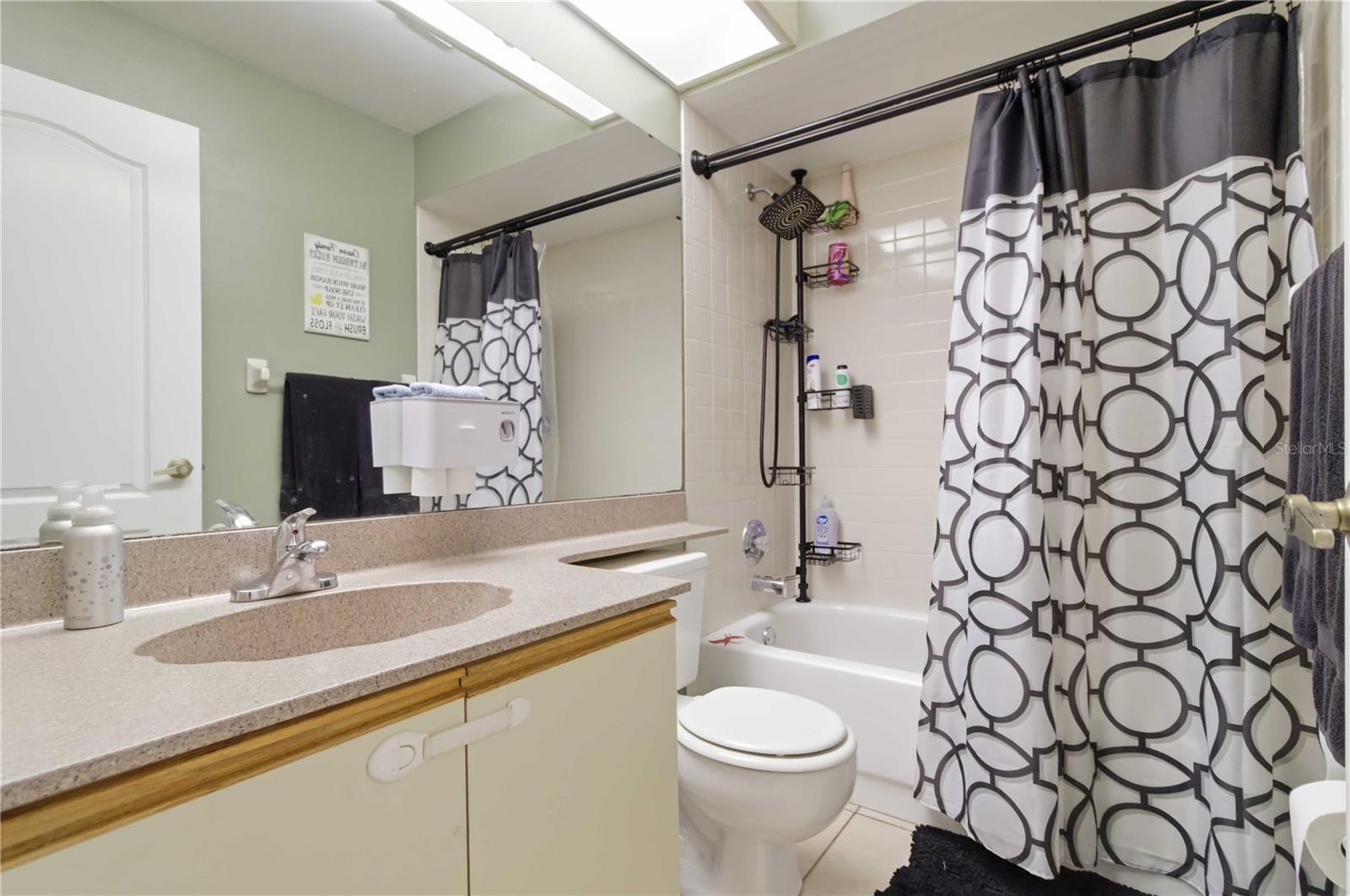 MELWOOD OAKS PH IIA - Residential