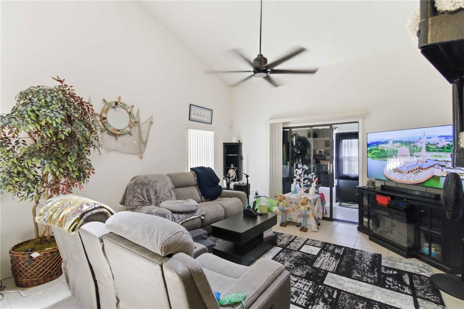 MELWOOD OAKS PH IIA - Residential