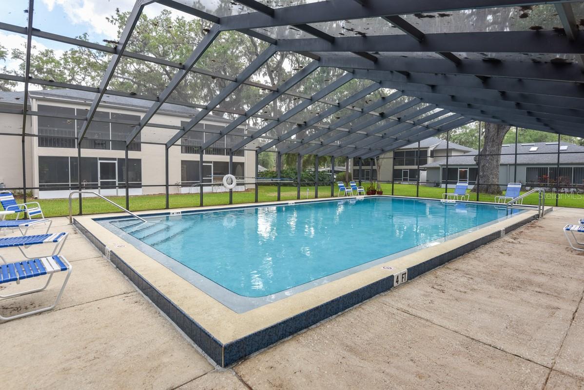 THOUSAND OAKS CONDO - Residential