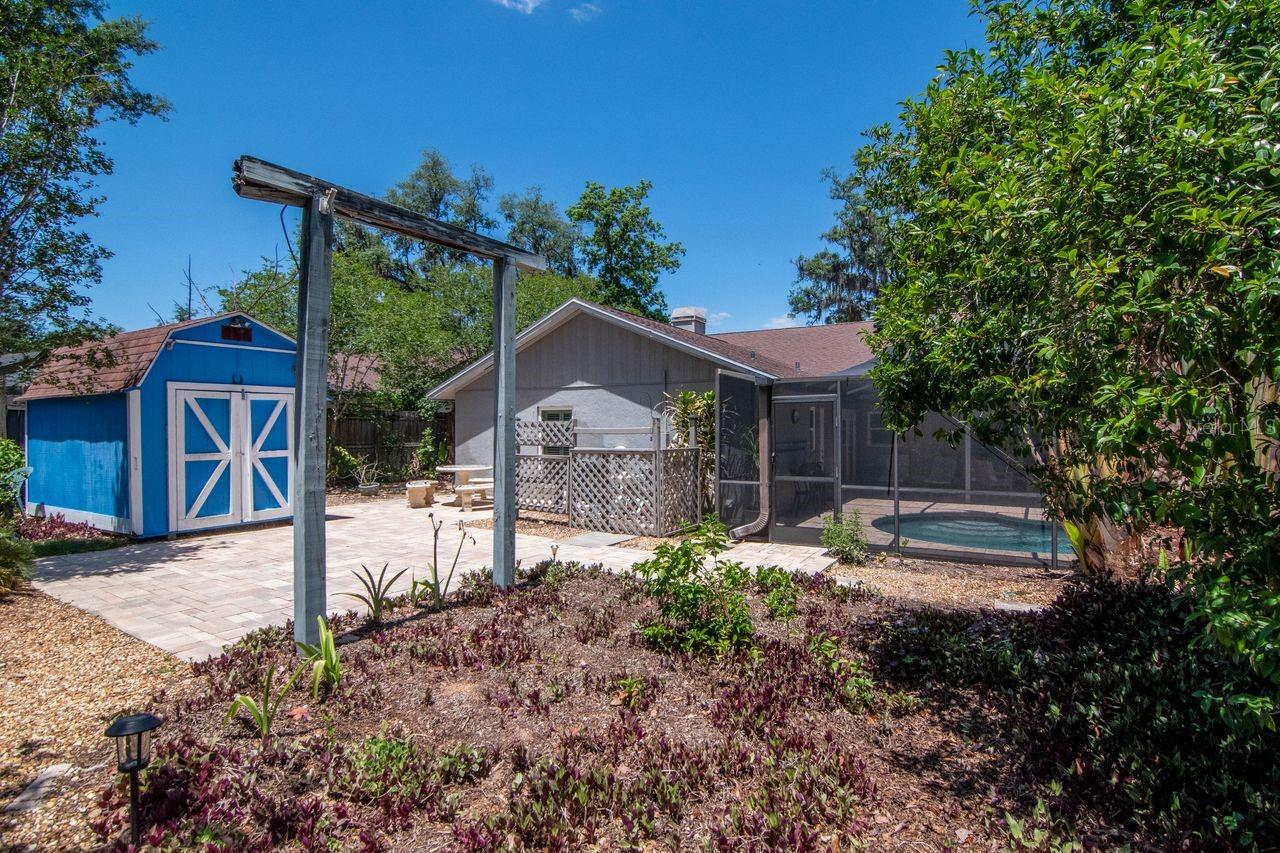 BUCKHORN OAKS UNIT 1 - Residential