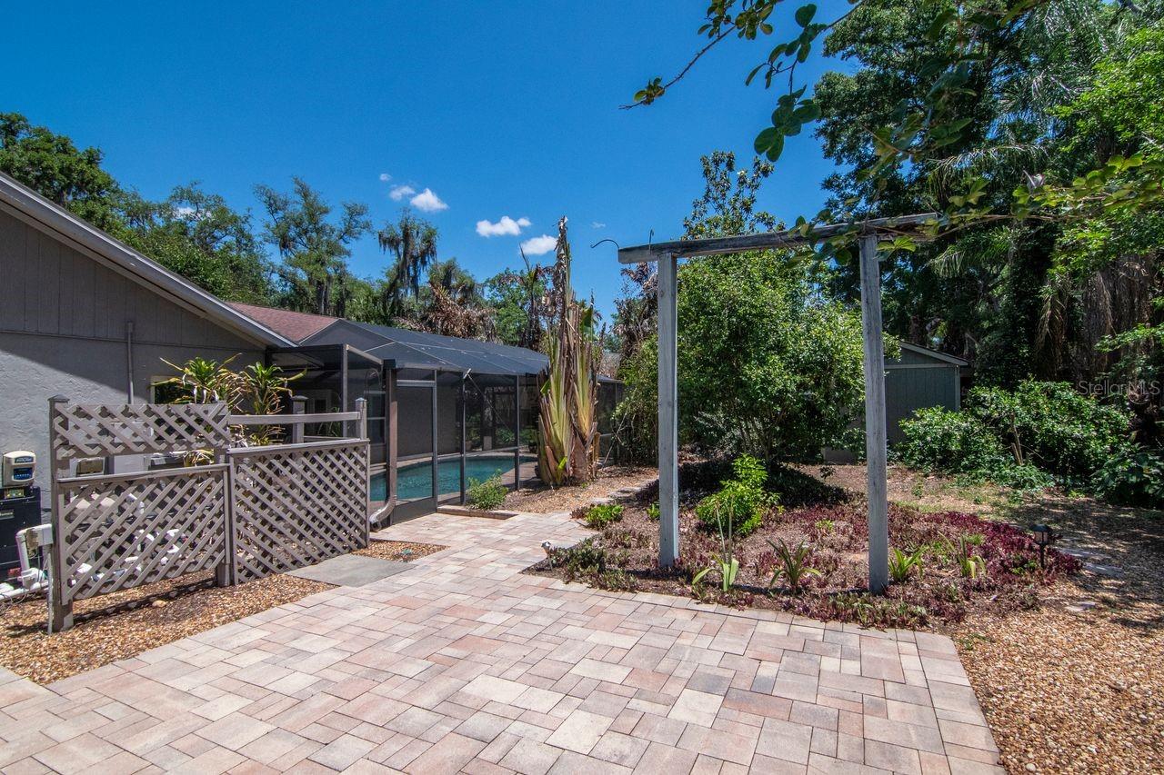 BUCKHORN OAKS UNIT 1 - Residential