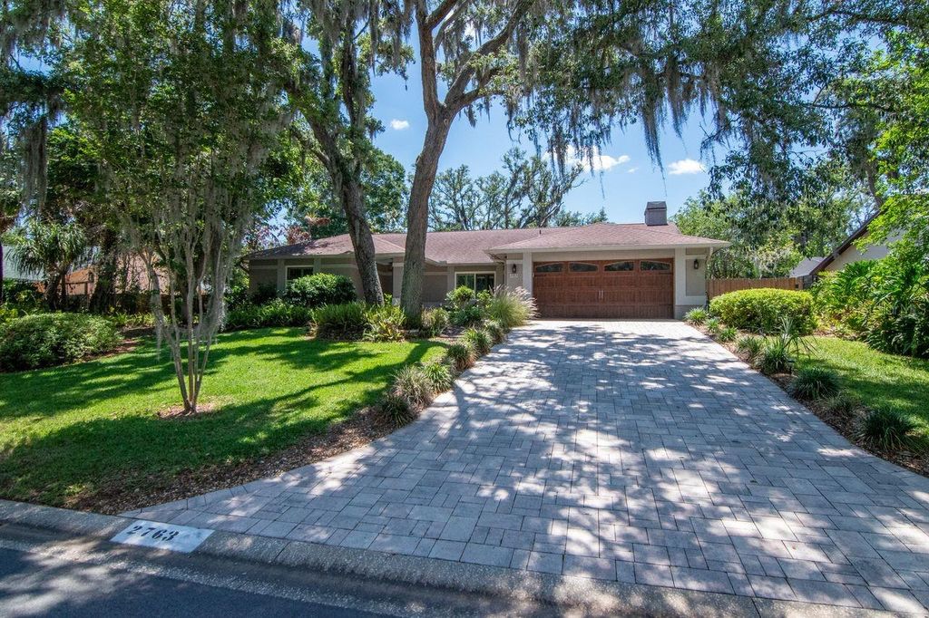 Photo of 2763 Buckhorn Oaks Drive, Valrico, FL 33594 (MLS # TB8502771)