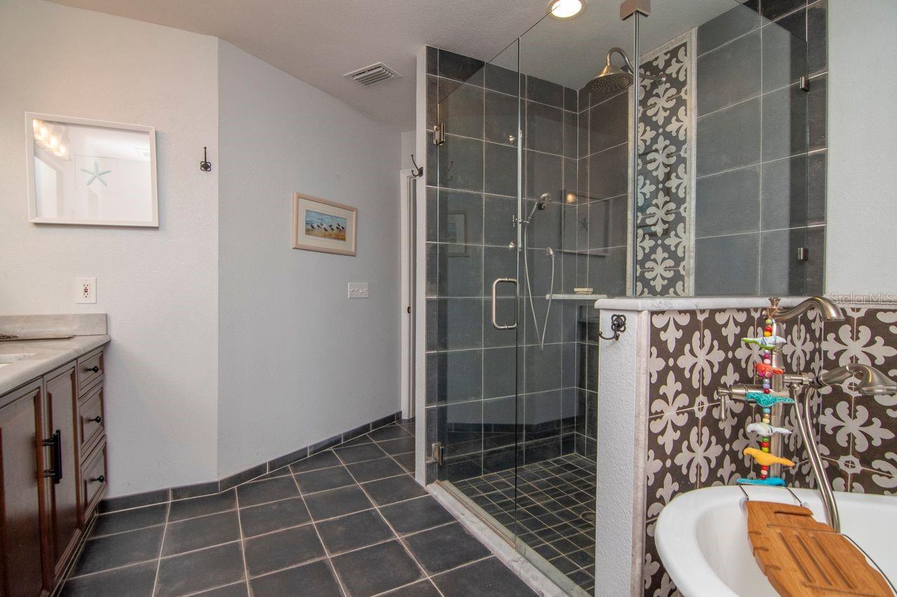 BUCKHORN OAKS UNIT 1 - Residential