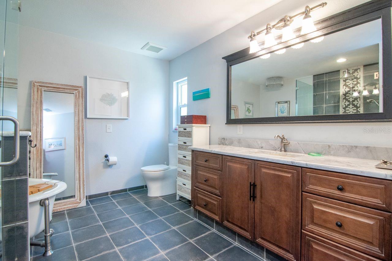 BUCKHORN OAKS UNIT 1 - Residential