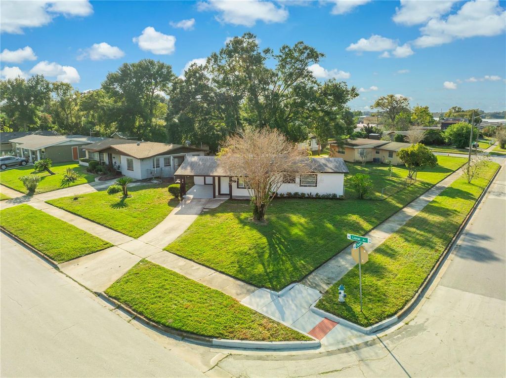 Photo of 352 Lionel Avenue, Orlando, FL 32805 (MLS # S5139292)