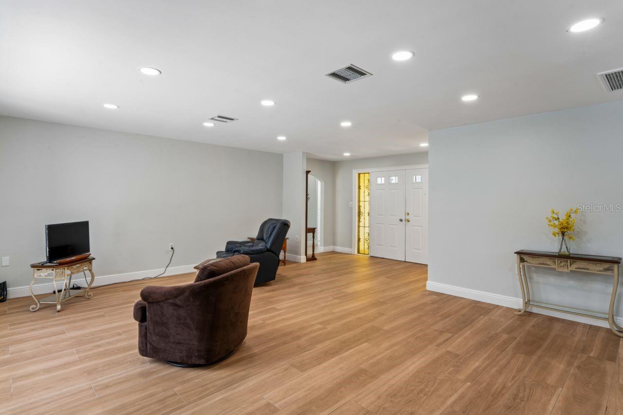 ORCHID LAKE VILLAGE - Residential