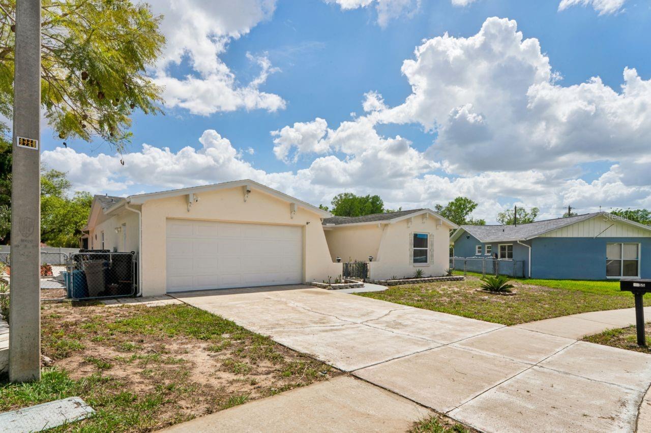 ORCHID LAKE VILLAGE - Residential