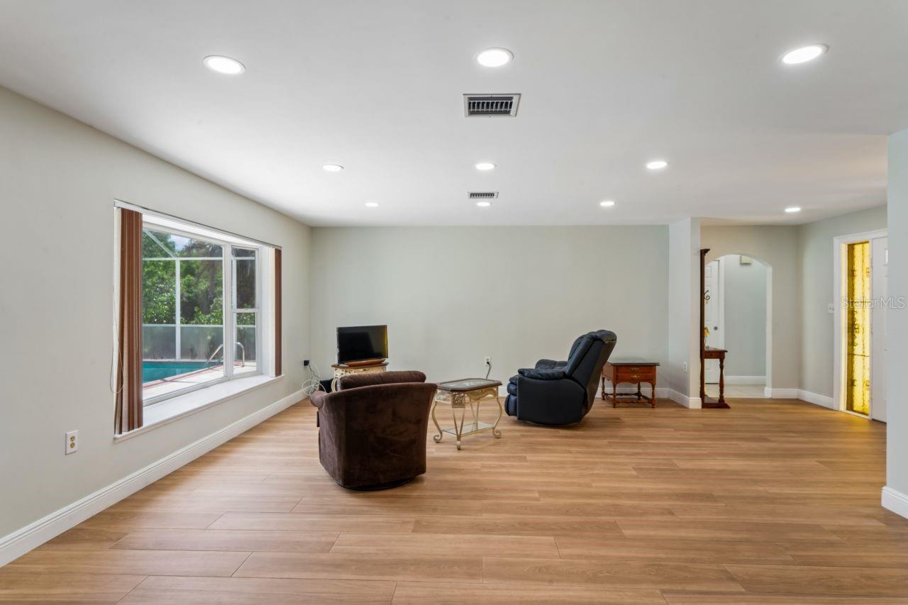 ORCHID LAKE VILLAGE - Residential