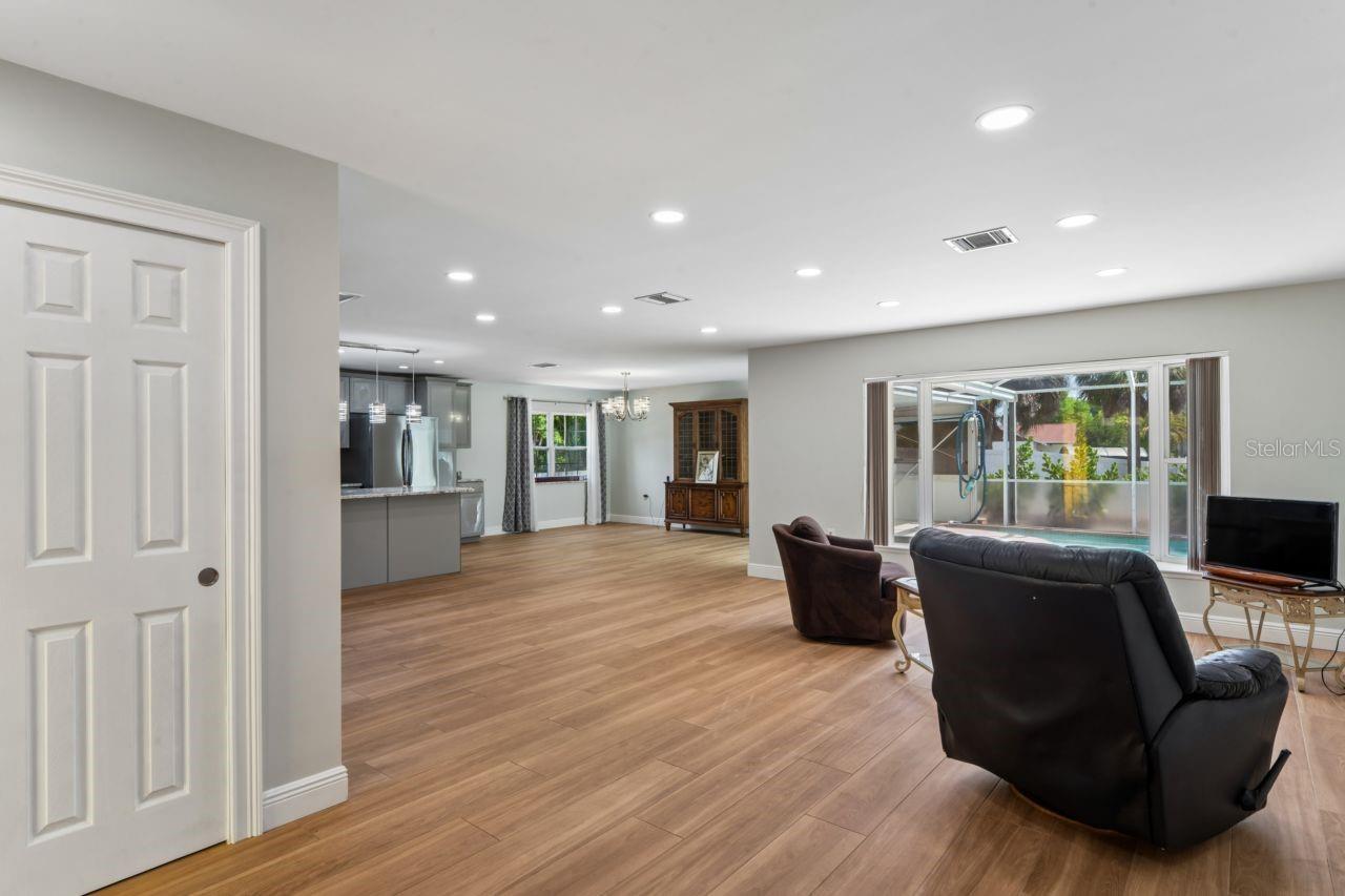 ORCHID LAKE VILLAGE - Residential