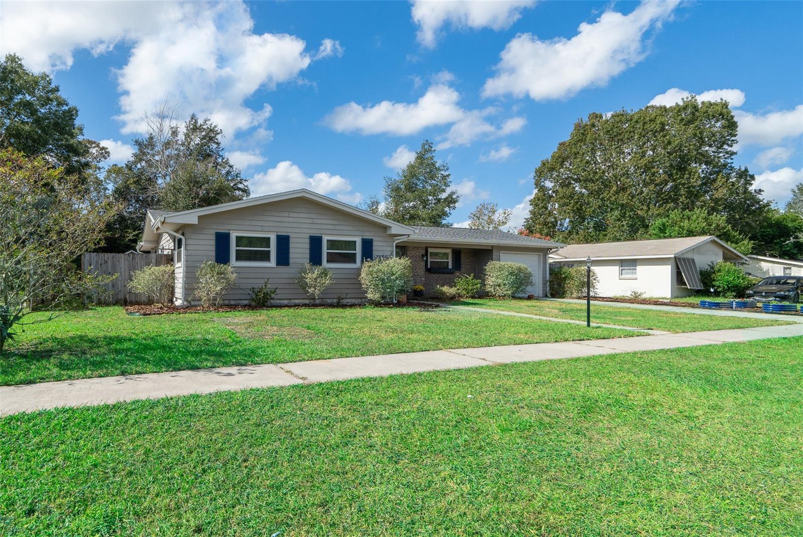 MARION OAKS UN 02 - Residential