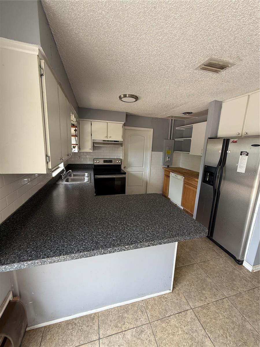 SPRING HILL - Residential