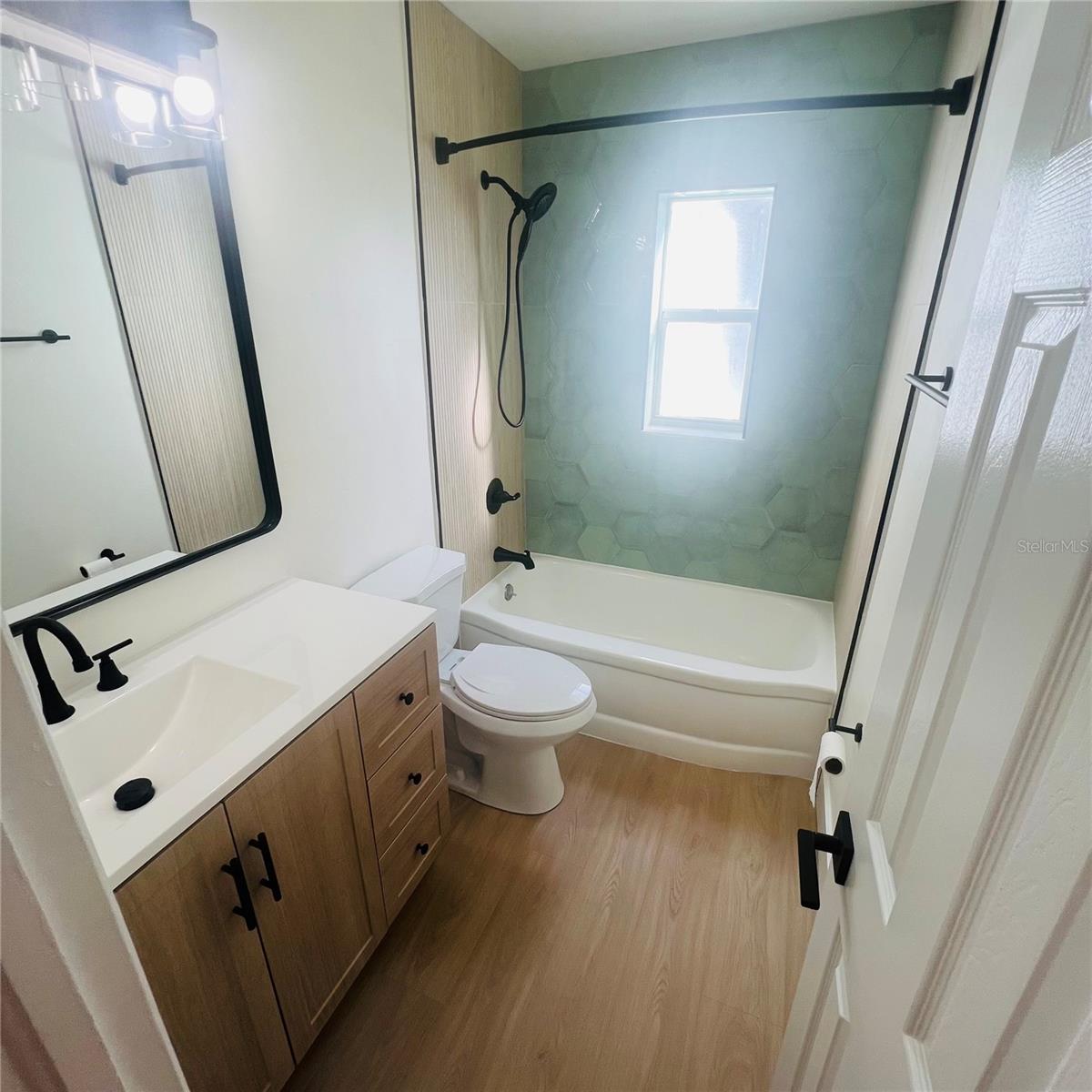 VINSETTA PARK ANNEX - Residential Lease